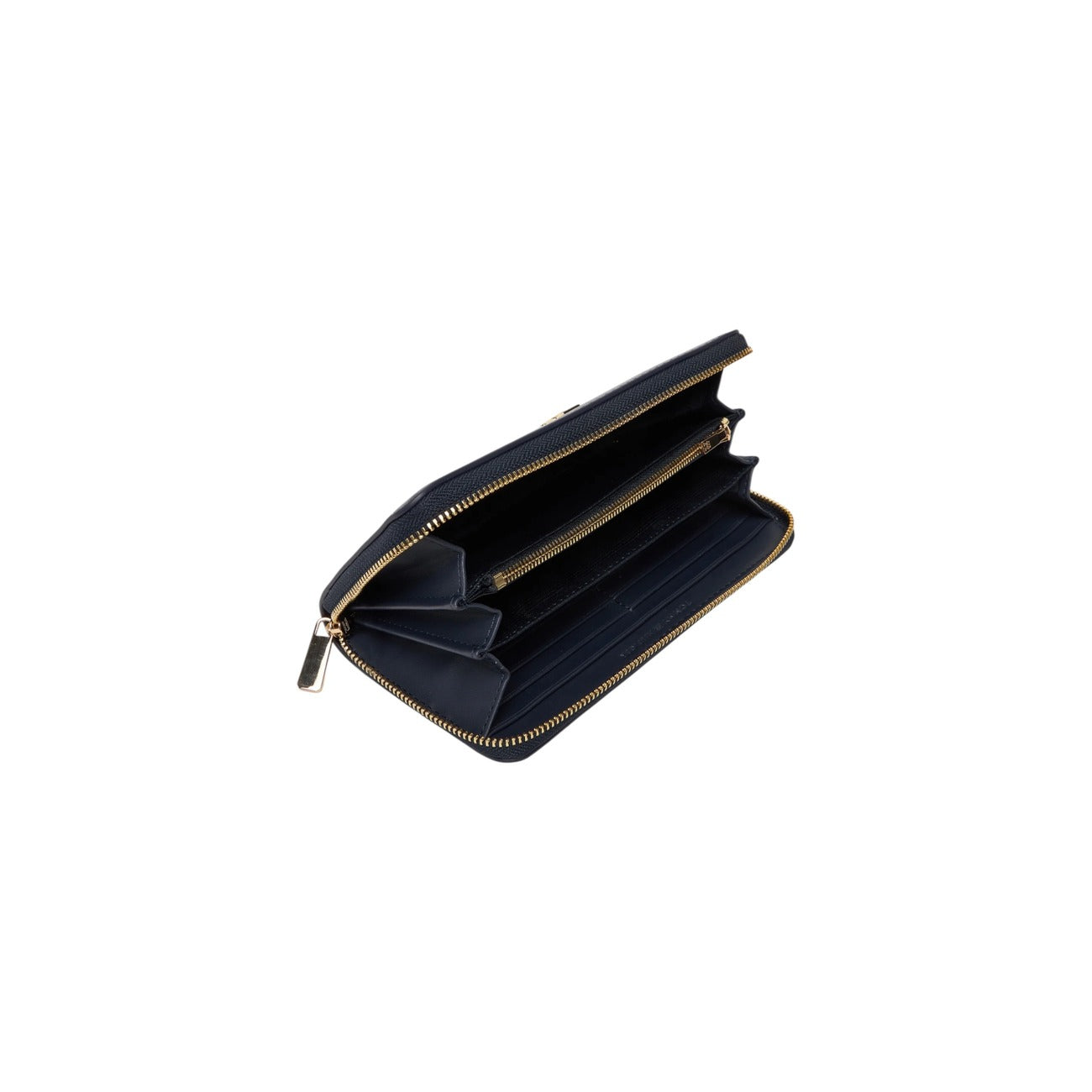 Tommy Hilfiger  Women Wallet