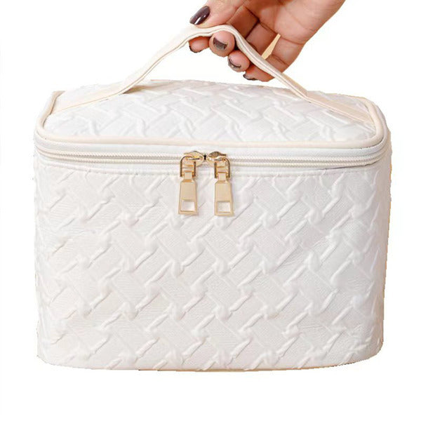 Lumié White Luxe Travel Vanity Case